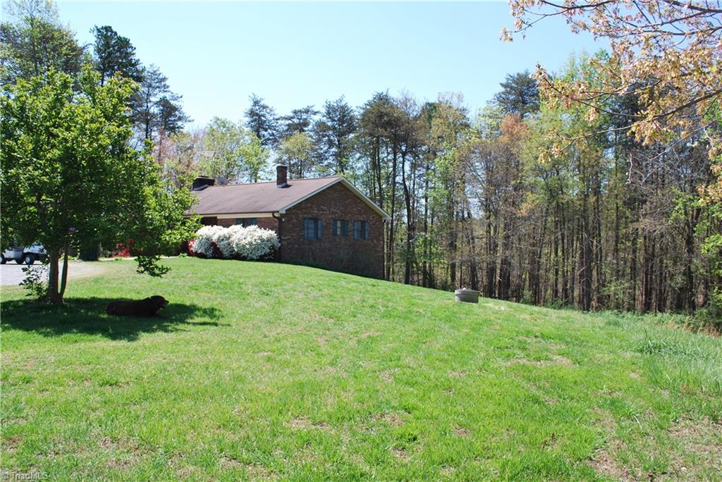 2720 E Road Walnut Cove, NC 27052 - Photo 25 of 30 Gallery Image 25