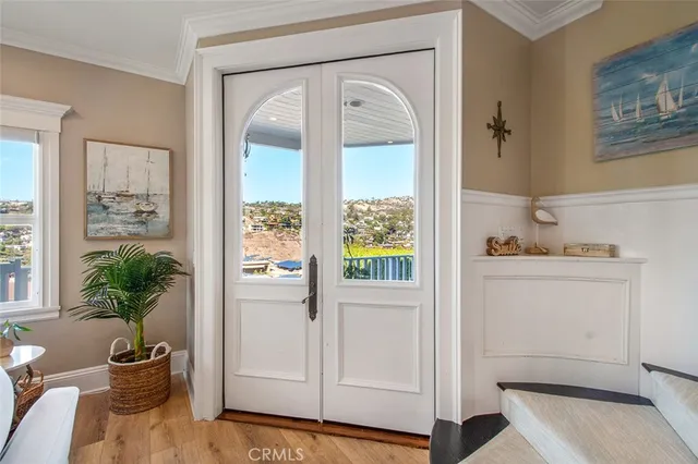 $3,590,000 | 1025 Van Dyke Drive, Laguna Beach, CA 92651