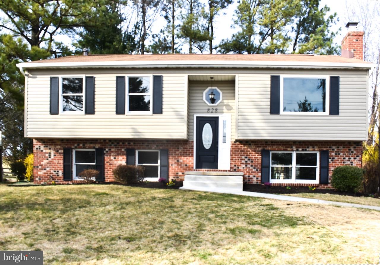 828 Uniontown Road Westminster, MD 21158 - Photo 1 of 28 Exterior (Front)