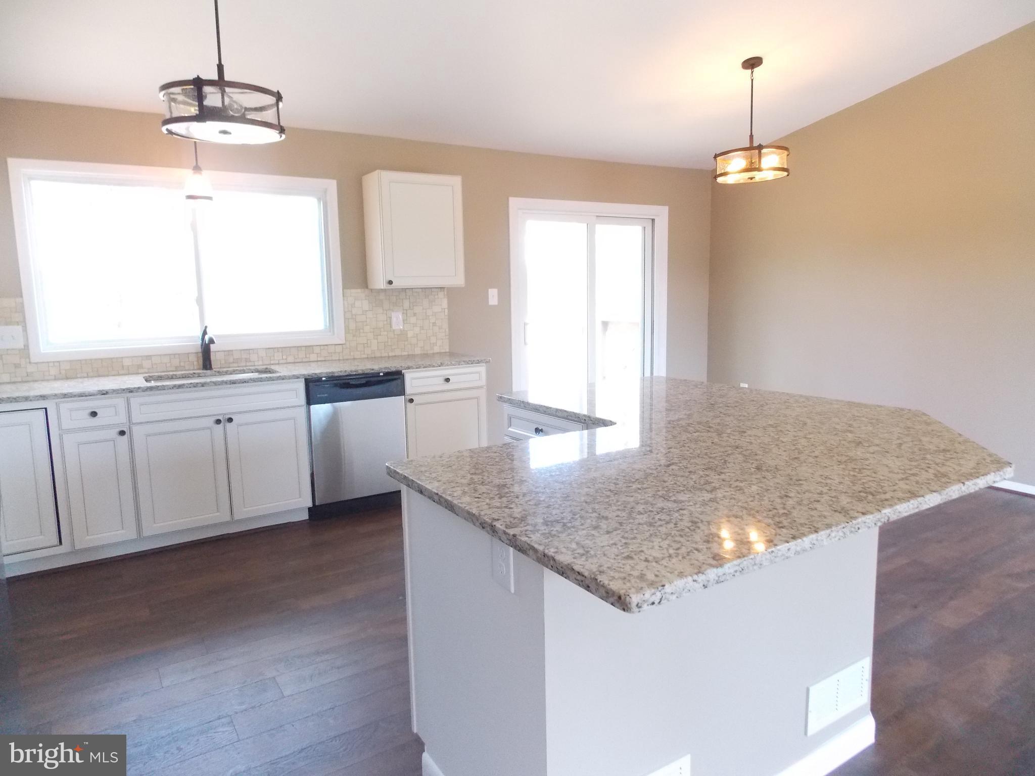 828 Uniontown Road Westminster, MD 21158 - Photo 11 of 28 Kitchen