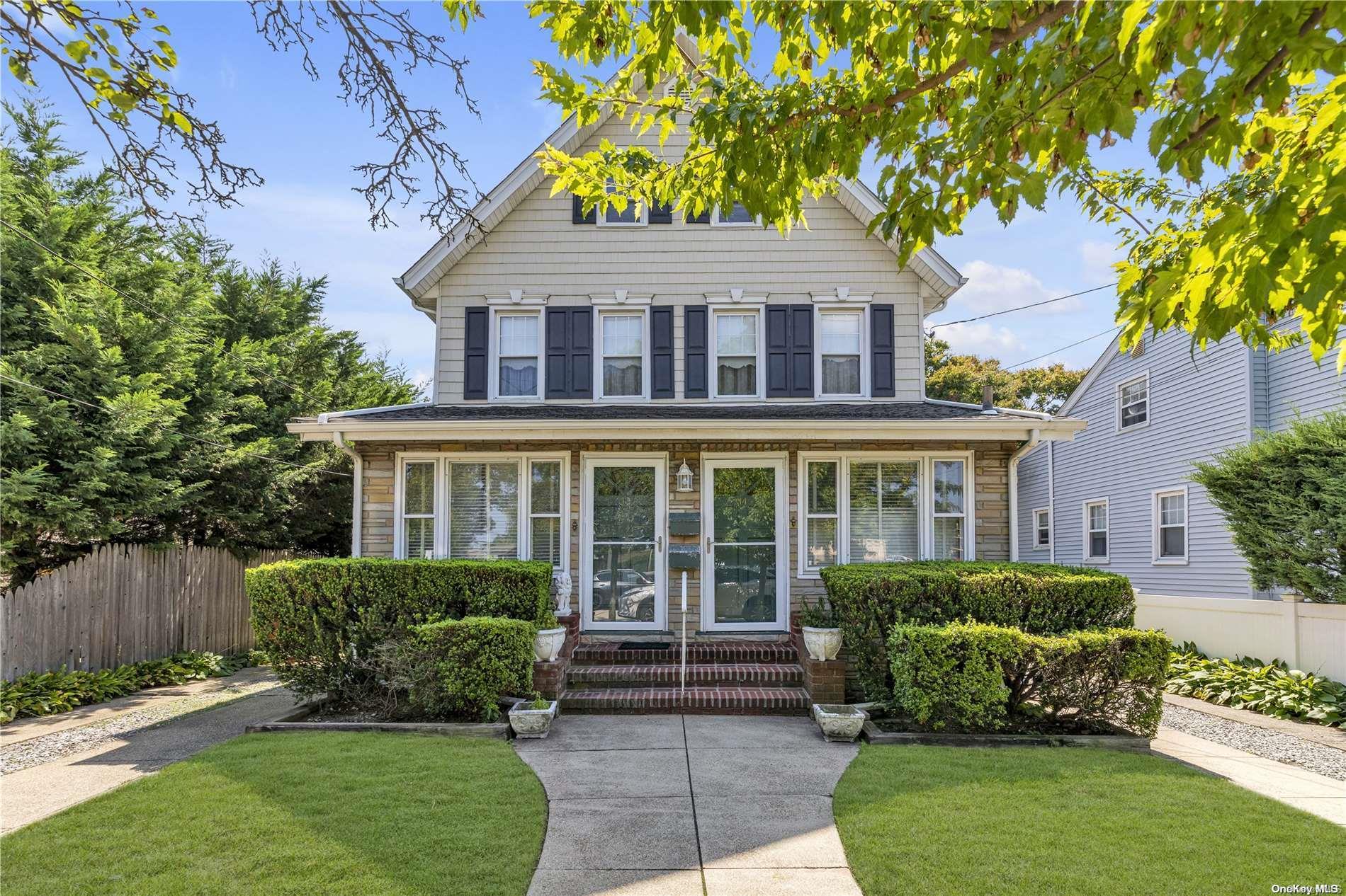 12 Endview Street Staten Island, NY 10312 - Photo 1 of 1 a front view of a house with a garden