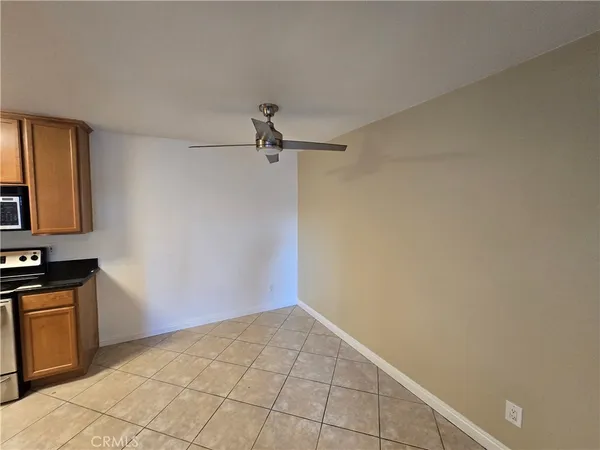 $1,345 | 1345 Cabrillo Park Drive, Unit E01, Santa Ana, CA 92701