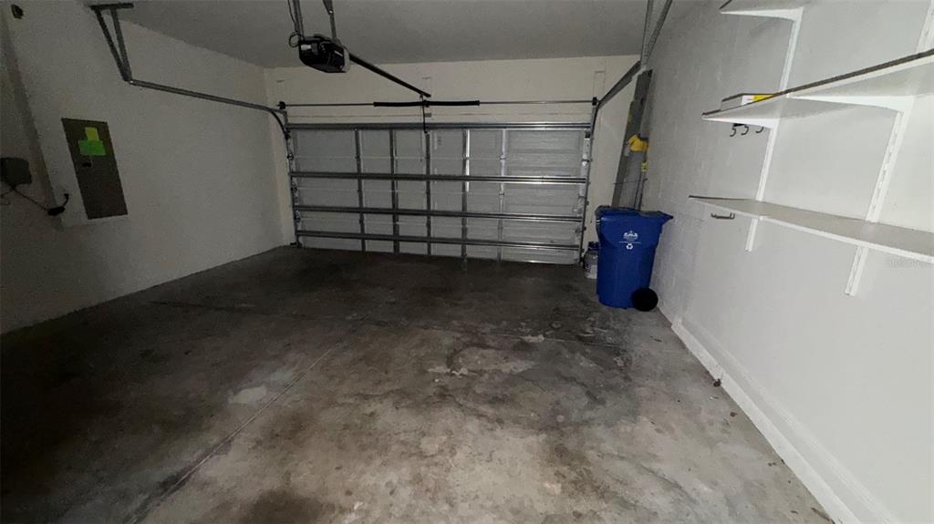 6204 Colmar Place Apollo Beach, FL 33572 - Photo 48 of 57 a view of a garage