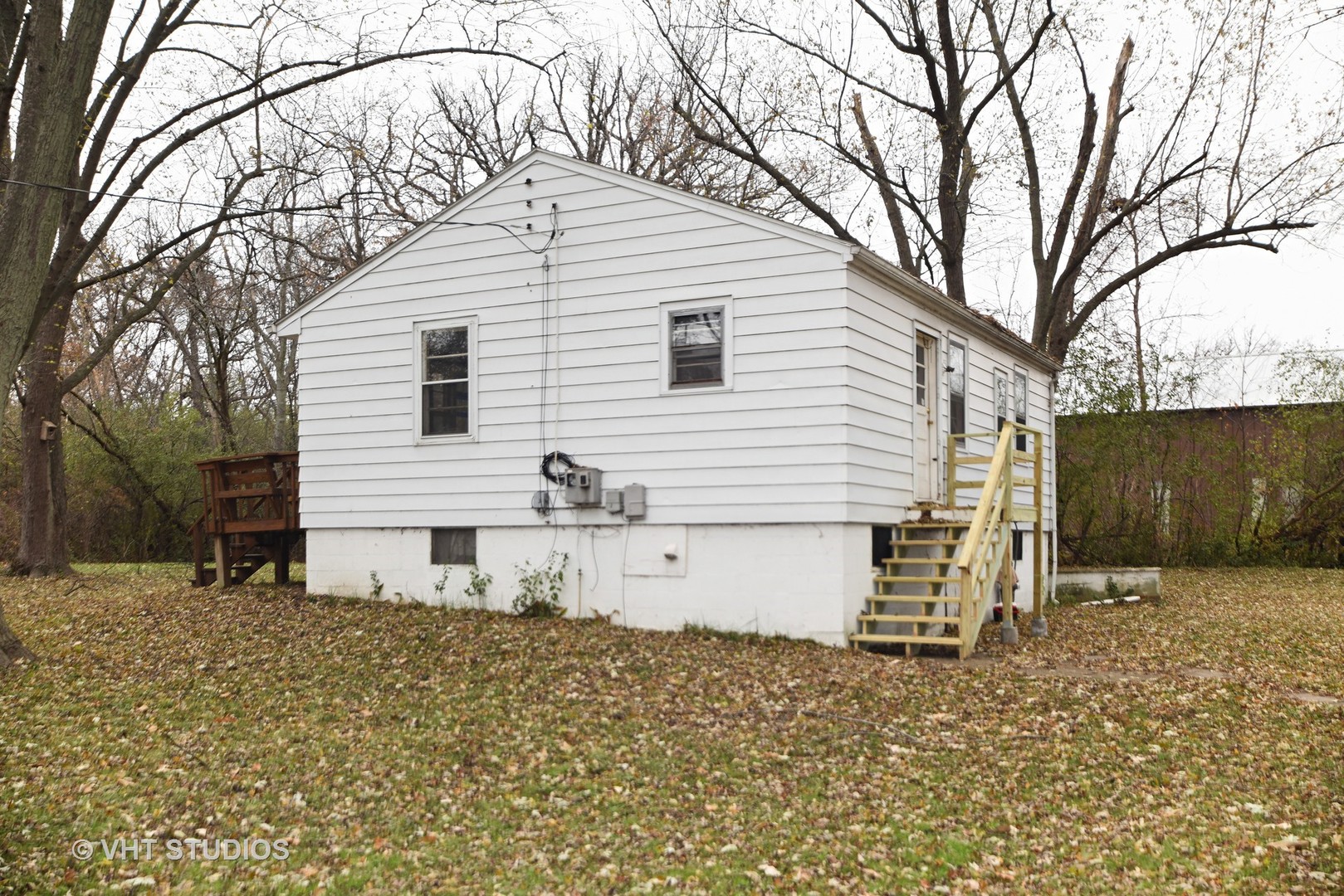 1724 West Beach Road Beach Park, IL 60087 - Photo 11 of 20