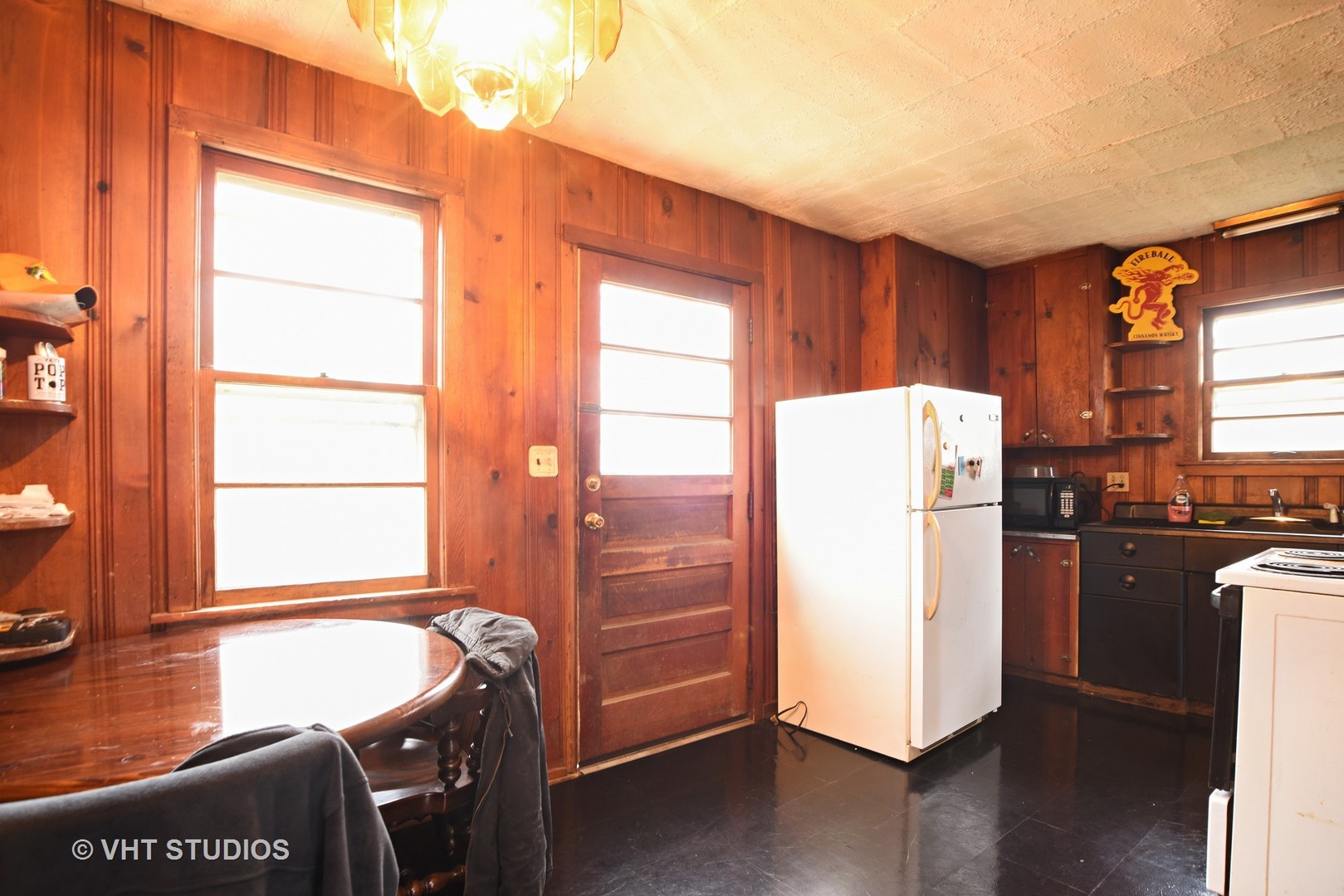 1724 West Beach Road Beach Park, IL 60087 - Photo 3 of 20