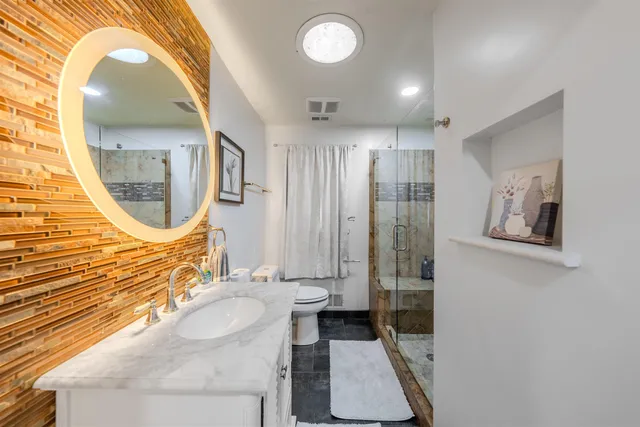 $1,300,000 | 3726 Lakeview Drive, Tallahassee, FL 32310