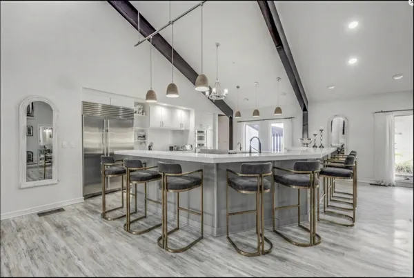 $1,300,000 | 3726 Lakeview Drive, Tallahassee, FL 32310