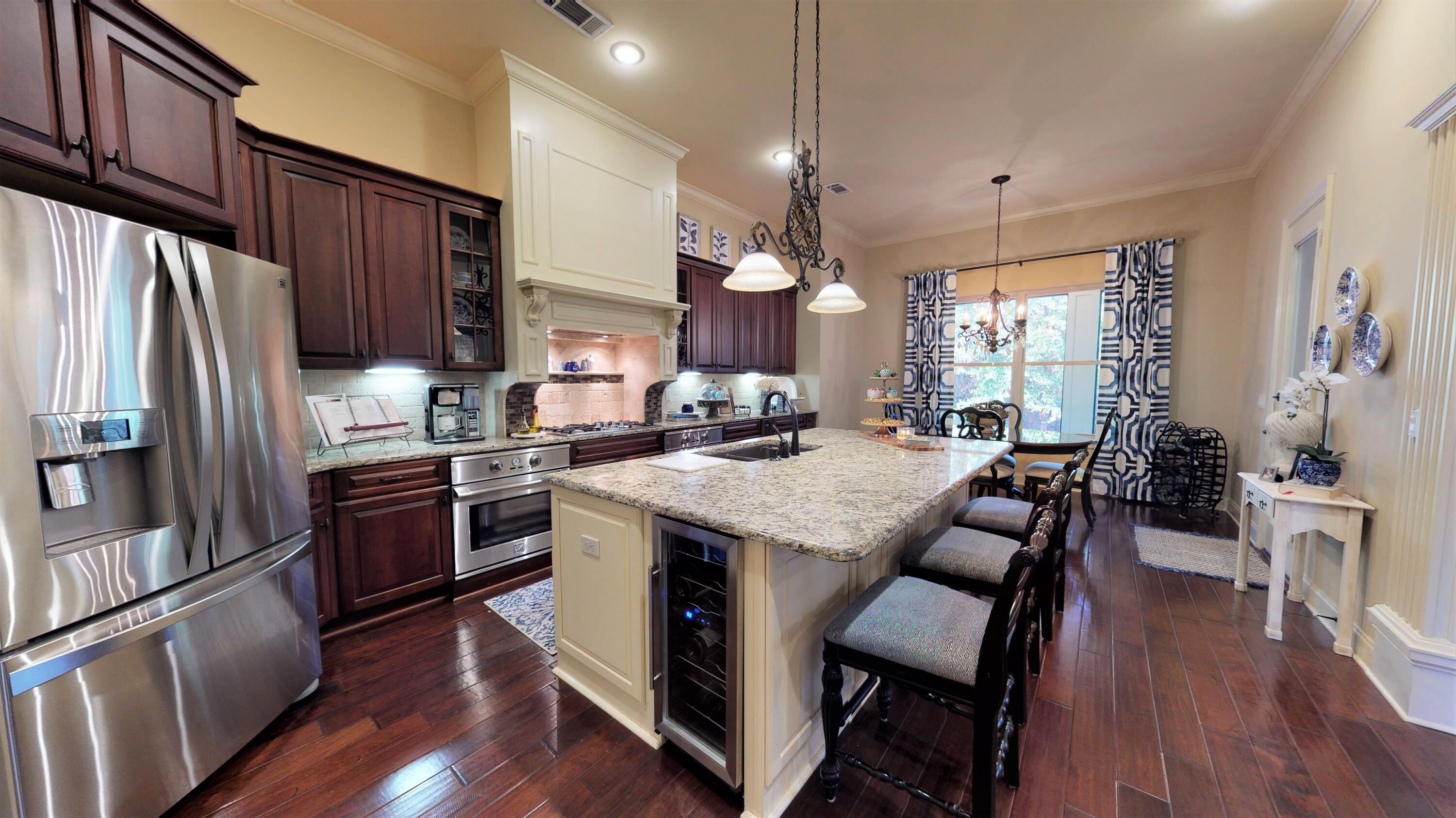 9014 Rushing River Way Niceville, FL 32578 - Photo 10 of 40 Gallery Image 10