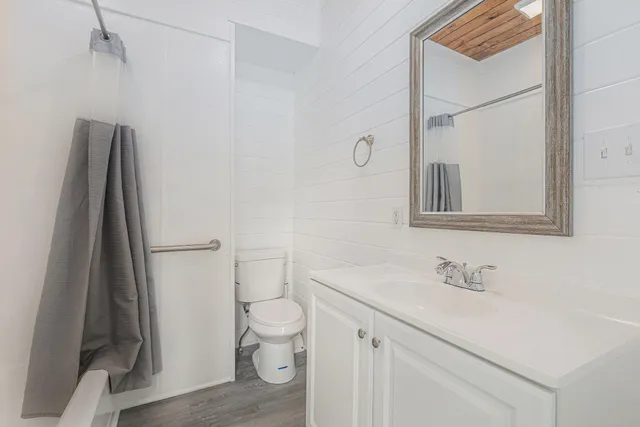 $320,000 | 361 5th Street, Manistee, MI 49660