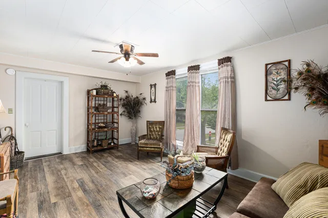 $320,000 | 361 5th Street, Manistee, MI 49660