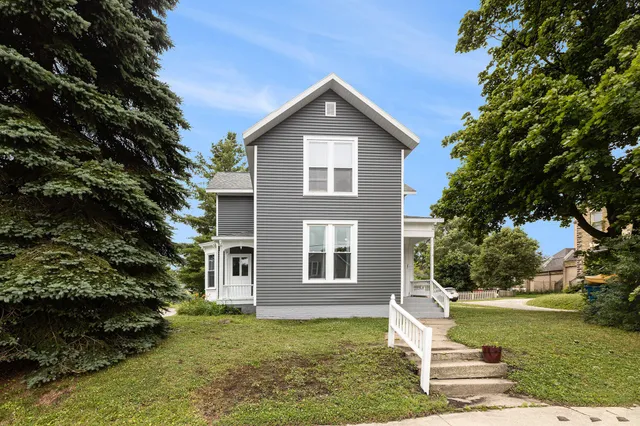 $320,000 | 361 5th Street, Manistee, MI 49660