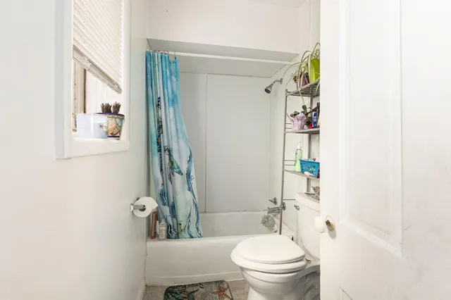 $320,000 | 361 5th Street, Manistee, MI 49660