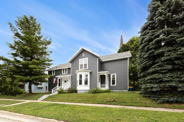 $320,000 | 361 5th Street, Manistee, MI 49660