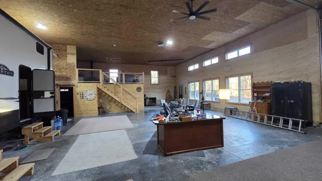 $799,999 | 602 Hussey Hill Road, Vassalboro, ME 04989