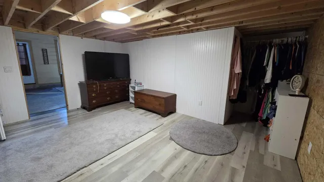 $799,999 | 602 Hussey Hill Road, Vassalboro, ME 04989