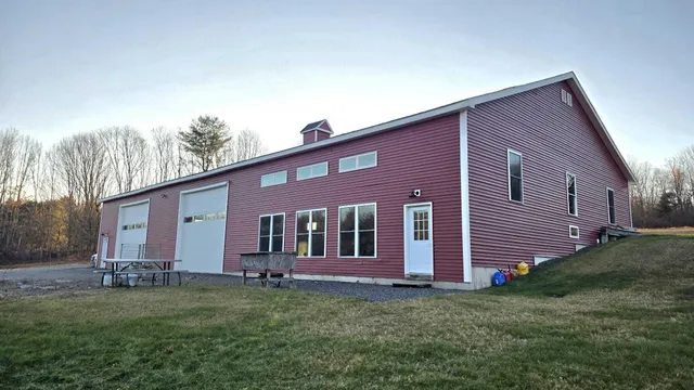 $799,999 | 602 Hussey Hill Road, Vassalboro, ME 04989