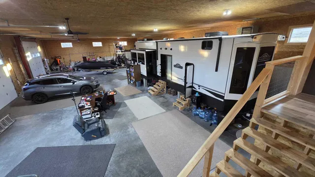 $799,999 | 602 Hussey Hill Road, Vassalboro, ME 04989