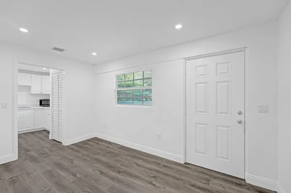 $1,995 | 435 Northwest 82nd Terrace, Unit 2, Miami, FL 33150