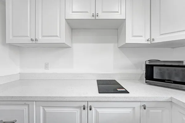 $1,995 | 435 Northwest 82nd Terrace, Unit 2, Miami, FL 33150