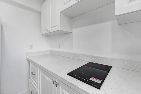 $1,995 | 435 Northwest 82nd Terrace, Unit 2, Miami, FL 33150
