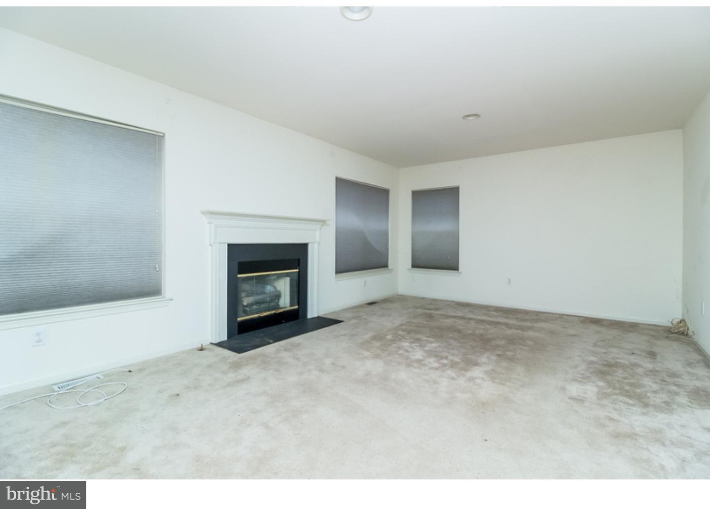 6 Waters Edge Drive Riverside, NJ 08075 - Photo 15 of 23