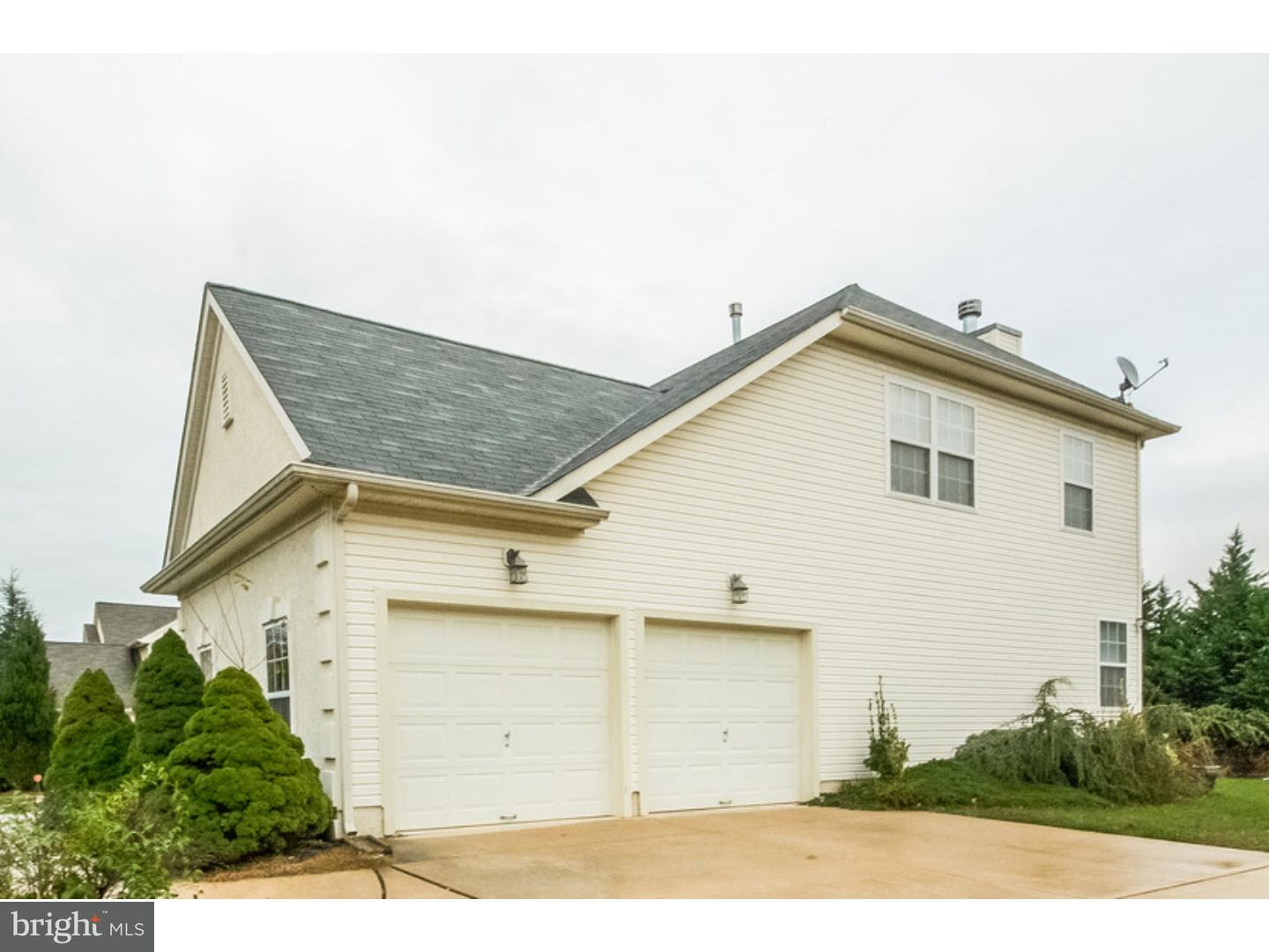 6 Waters Edge Drive Riverside, NJ 08075 - Photo 4 of 23