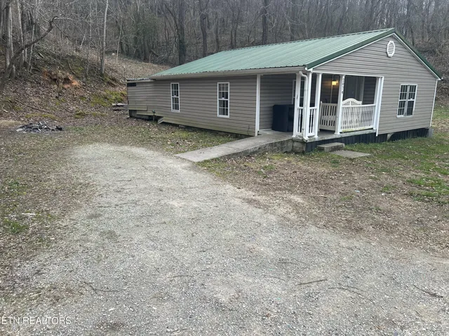 $45,000 | 2074 Long Hollow Road, La Follette, TN 37766