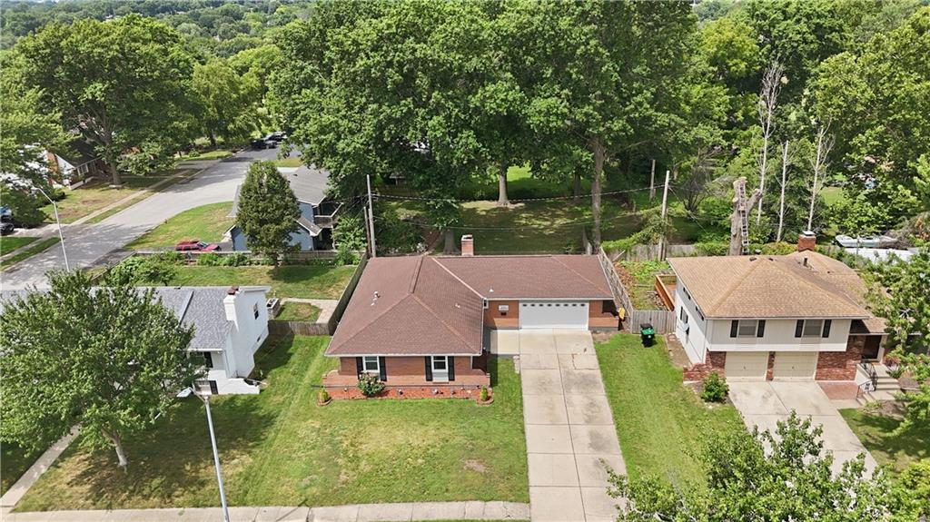 3916 Queen Ridge Drive Independence, MO 64055 - Photo 39 of 52 Gallery Image 39