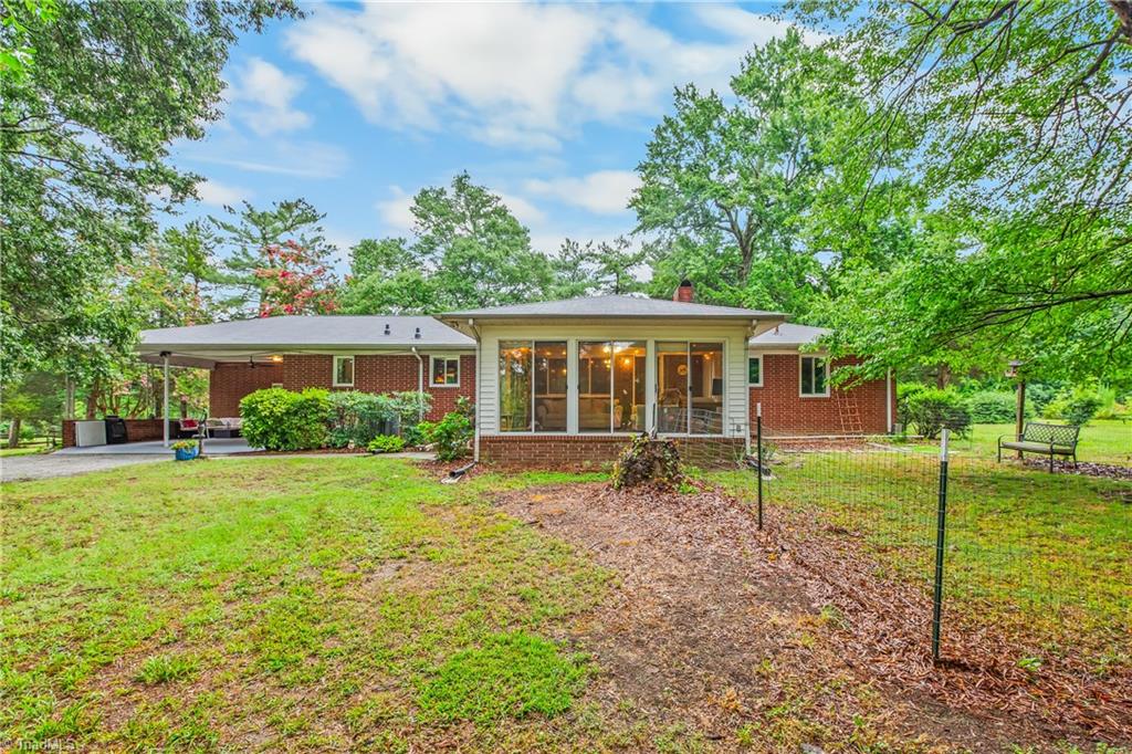 5228 Weatherly Road Greensboro, NC 27406 - Photo 4 of 48 Gallery Image 4