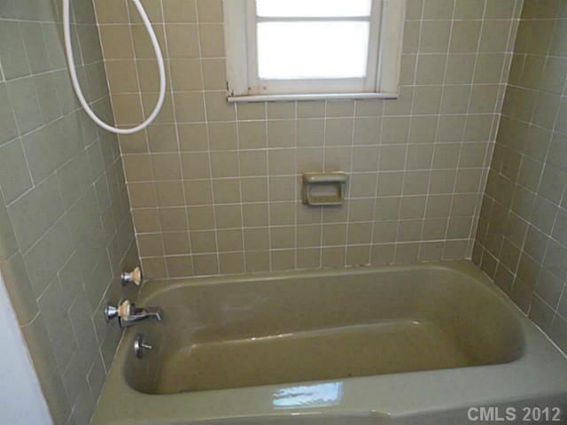 3410 Hickory Grove Road Gastonia, NC 28056 - Photo 11 of 16 Gallery Image 11