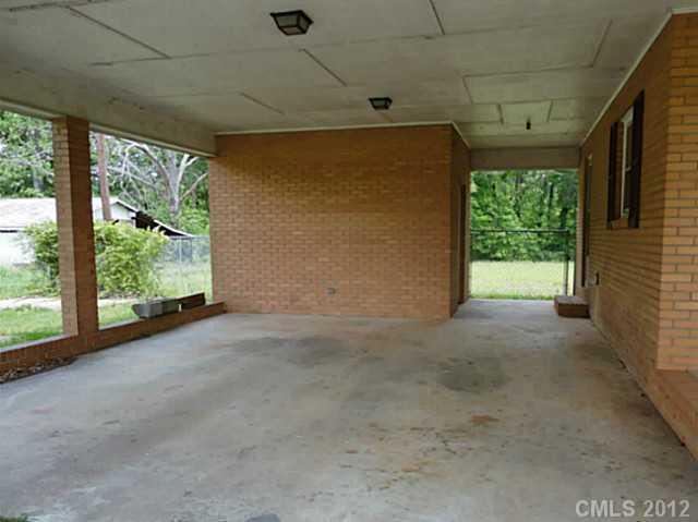 3410 Hickory Grove Road Gastonia, NC 28056 - Photo 4 of 16 Gallery Image 4