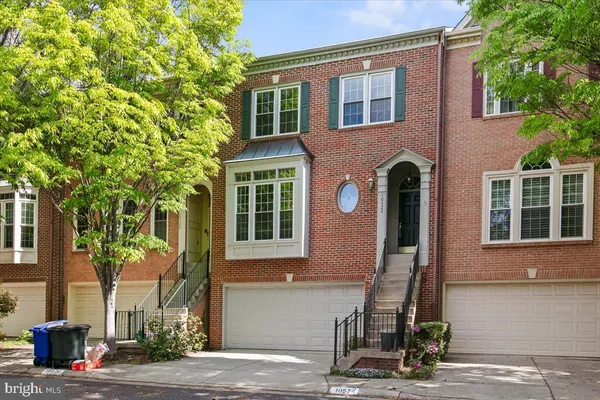 $925,000 | 10524 James Wren Way, Fairfax, VA 22030
