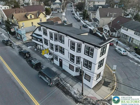 $1,200 | 147 North 9th Street, Unit 1, Stroudsburg, PA 18360