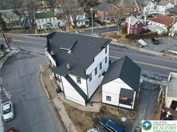 $1,200 | 147 North 9th Street, Unit 1, Stroudsburg, PA 18360