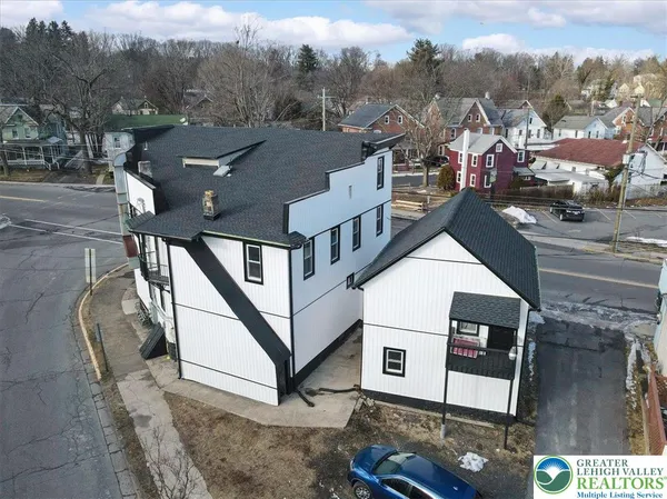 $1,200 | 147 North 9th Street, Unit 1, Stroudsburg, PA 18360