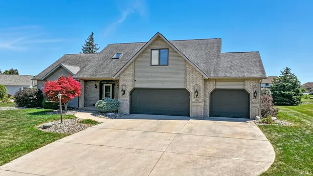 $414,900 | 1034 Lake Shores Drive, Decatur, IN 46733