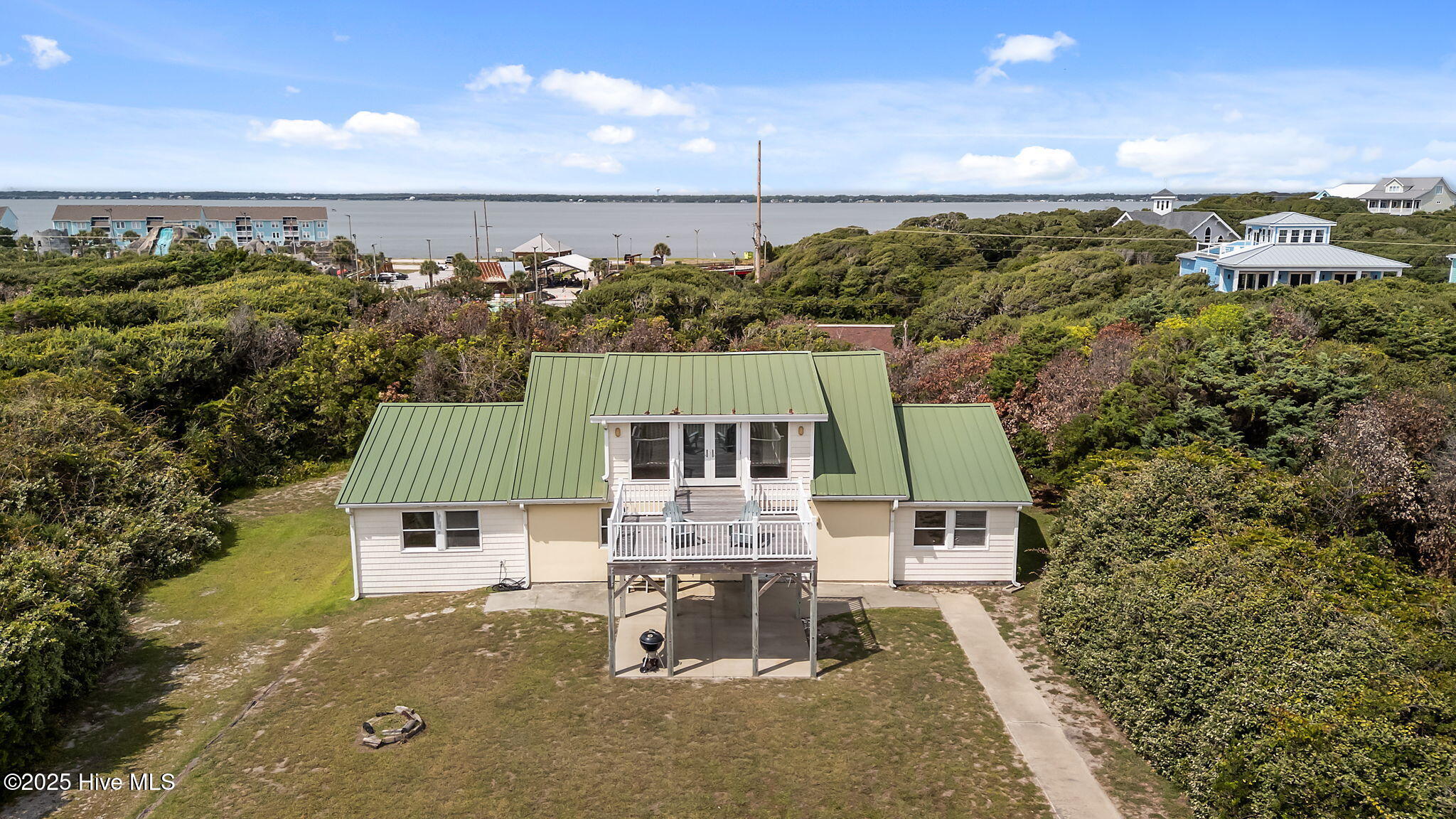 158 Hoffman Beach Road Atlantic Beach, NC 28512 - Photo 1 of 56 Front view