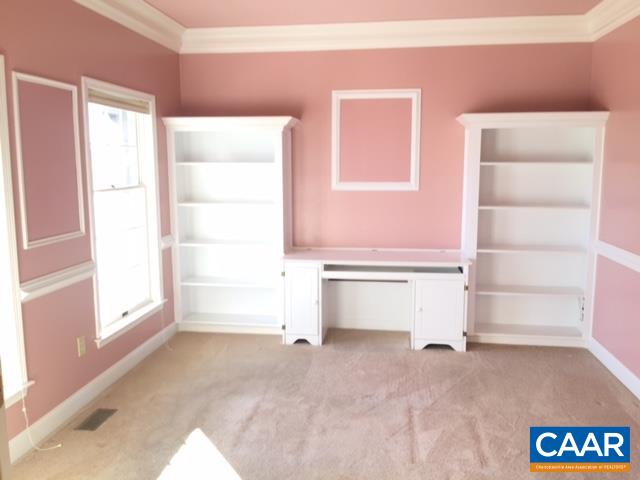 894 Graves Mill Road Madison, VA 22727 - Photo 17 of 40 a view of room and front door