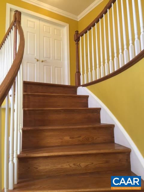 894 Graves Mill Road Madison, VA 22727 - Photo 9 of 40 a view of entryway