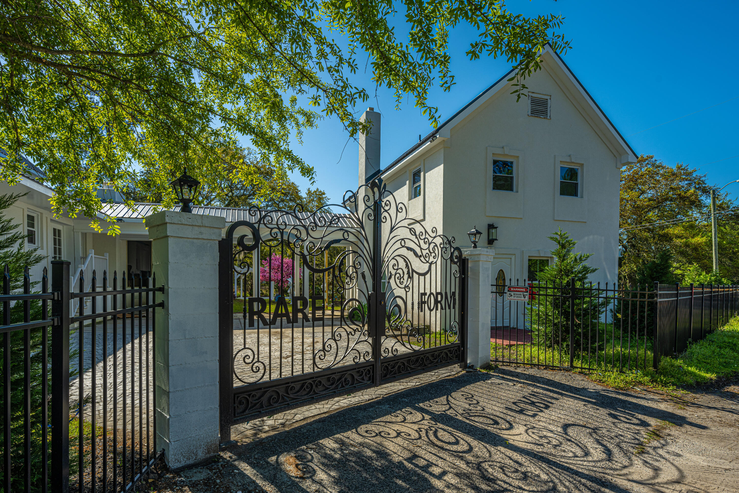 2287 Ashley River Road Charleston, SC 29414 - Photo 47 of 53 Carriage House