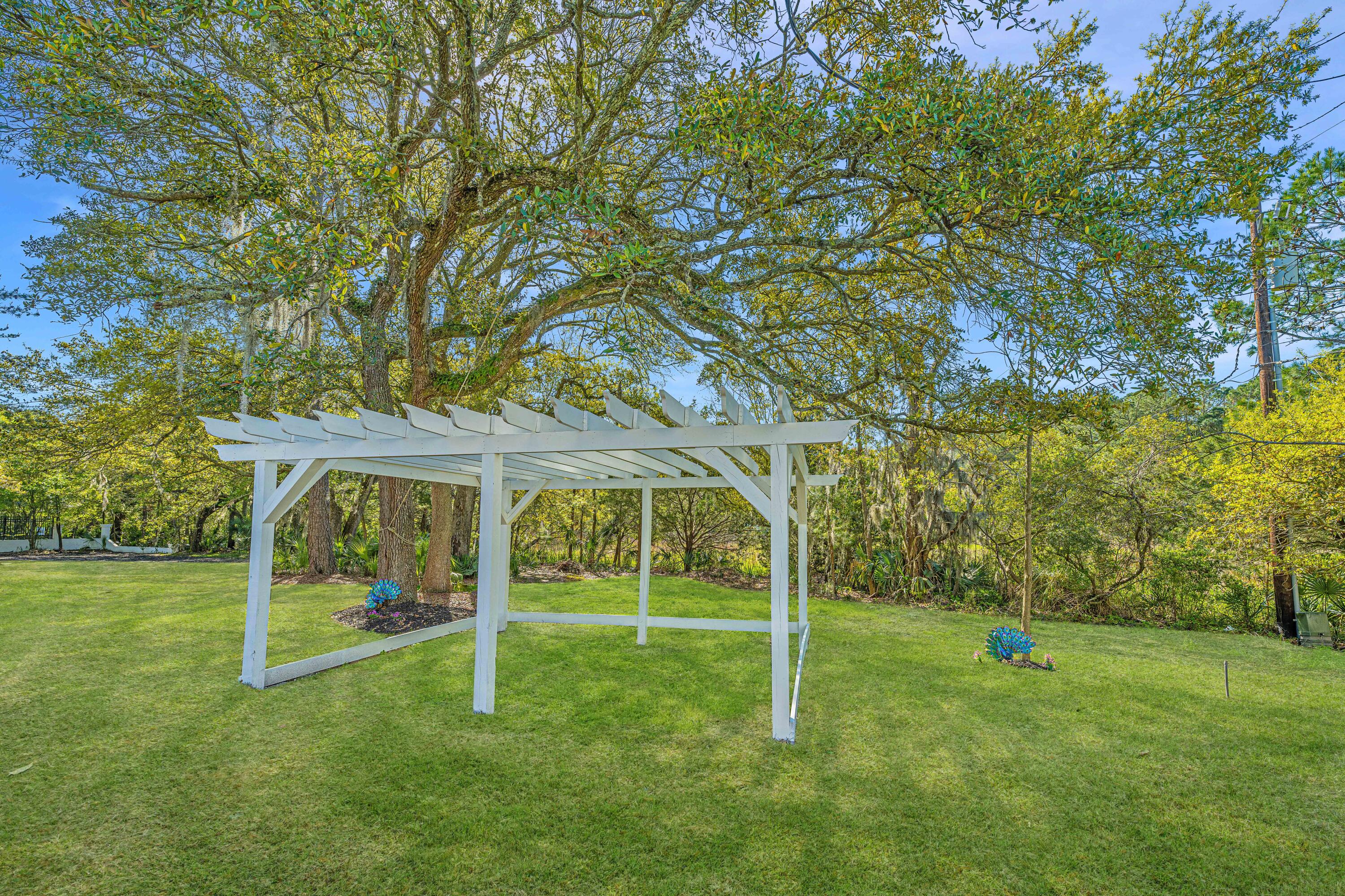 2287 Ashley River Road Charleston, SC 29414 - Photo 8 of 53 Back yard