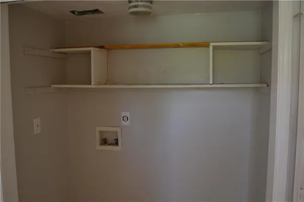 $2,300 | 1591 Willow Bend Way, Snellville, GA 30078