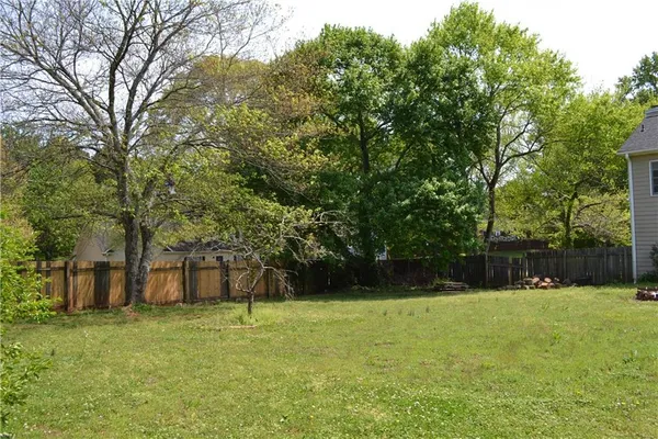 $2,300 | 1591 Willow Bend Way, Snellville, GA 30078