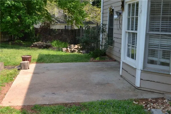 $2,300 | 1591 Willow Bend Way, Snellville, GA 30078