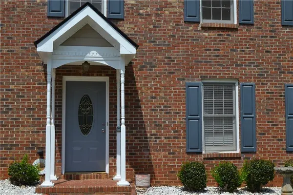 $2,300 | 1591 Willow Bend Way, Snellville, GA 30078