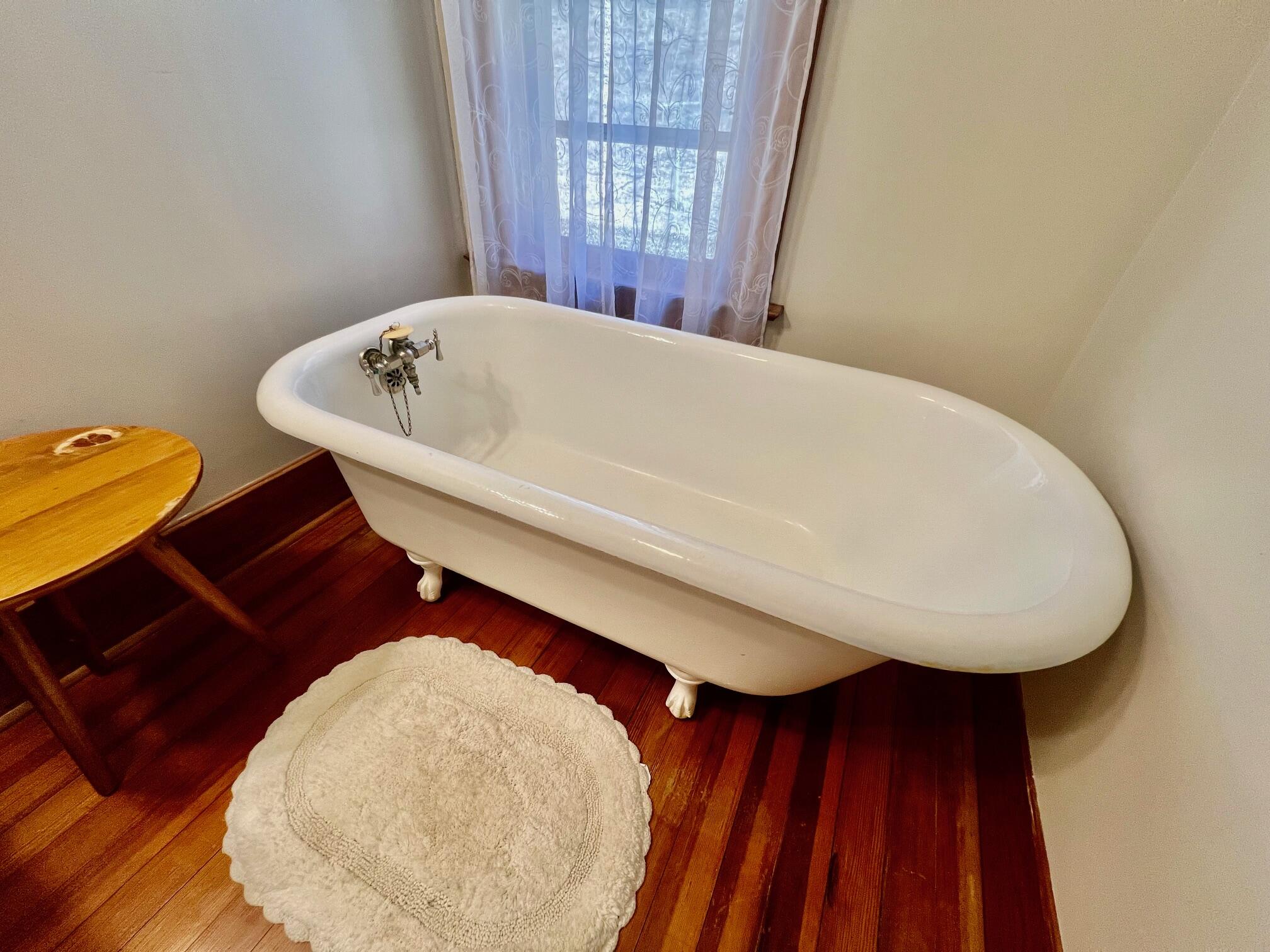 148 Main Street Ferryville, WI 54628 - Photo 24 of 37 Upper Bath