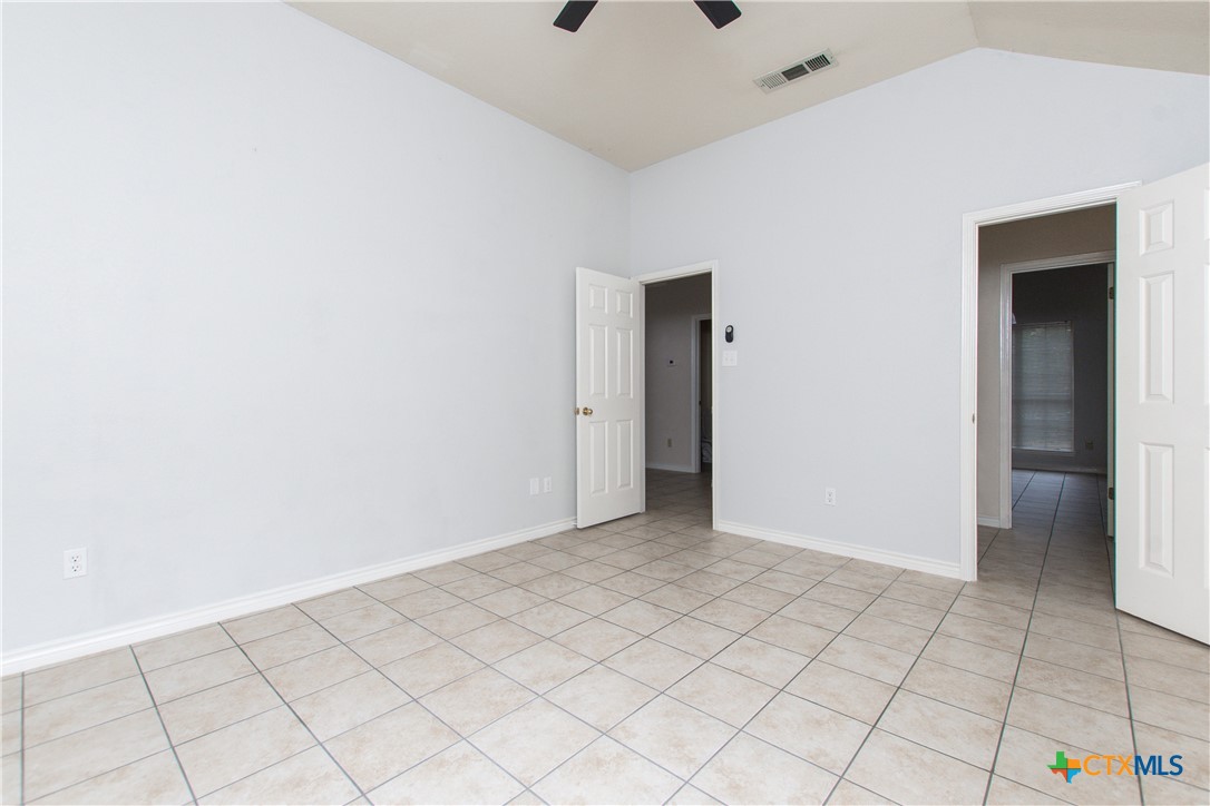 4713 Stagecoach Trail Temple, TX 76502 - Photo 21 of 23 a view of an empty room and window