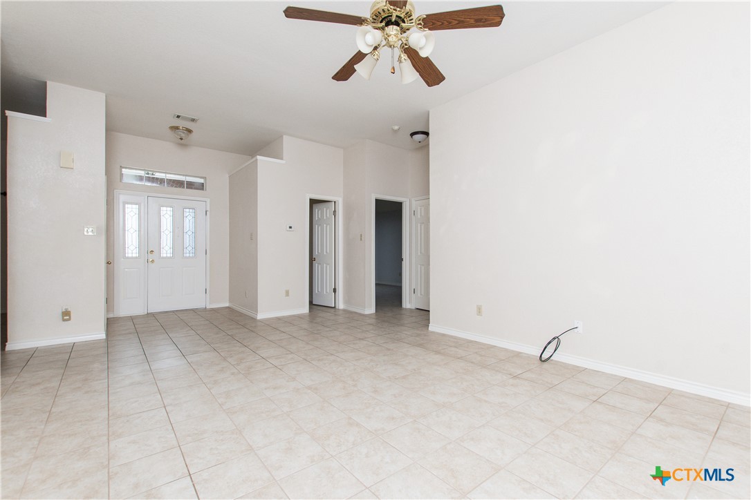 4713 Stagecoach Trail Temple, TX 76502 - Photo 5 of 23 a view of an empty room