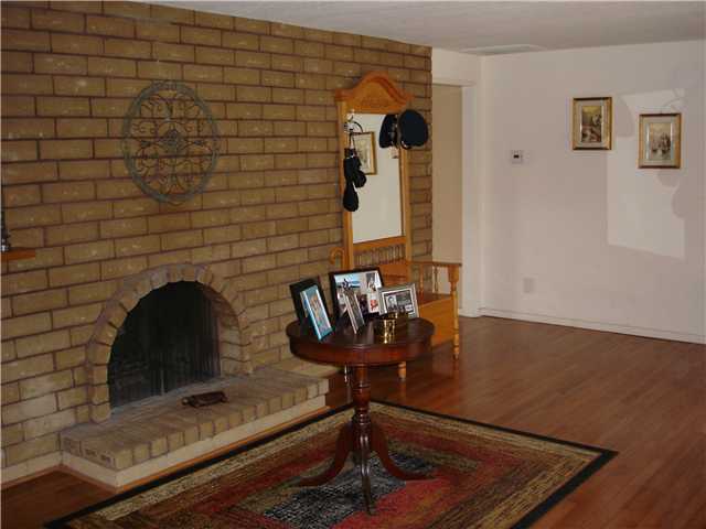 31133 Old River Road Bonsall, CA 92003 - Photo 15 of 18 Another Family Room photo.