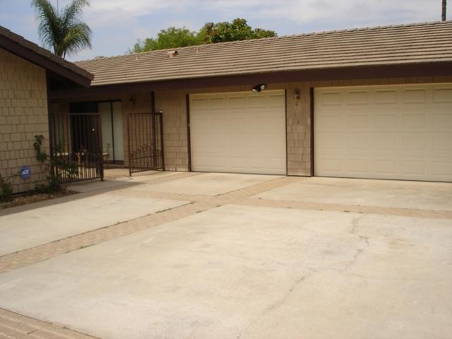 31133 Old River Road Bonsall, CA 92003 - Photo 3 of 18 3 Car Garage